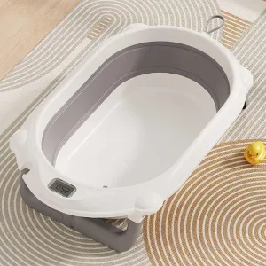 حوض استحمام قابل للطي للطفل الصغير . Foldable bathtub for toddler