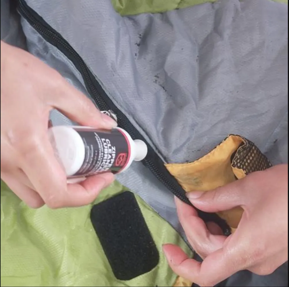 GEAR AID - ZIPPER CLEANER AND LUBRICANT
