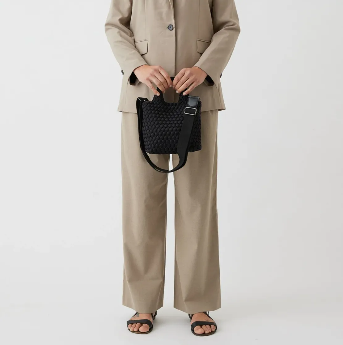 Lupe Crossbody Black