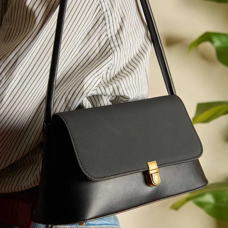 Pristine (Black)