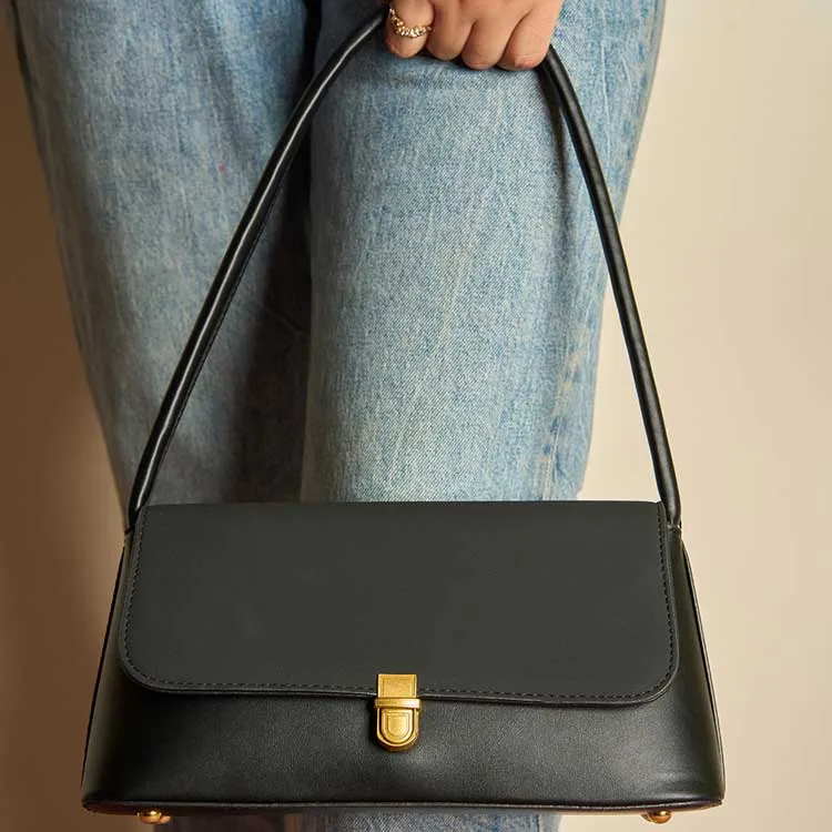 Pristine (Black)