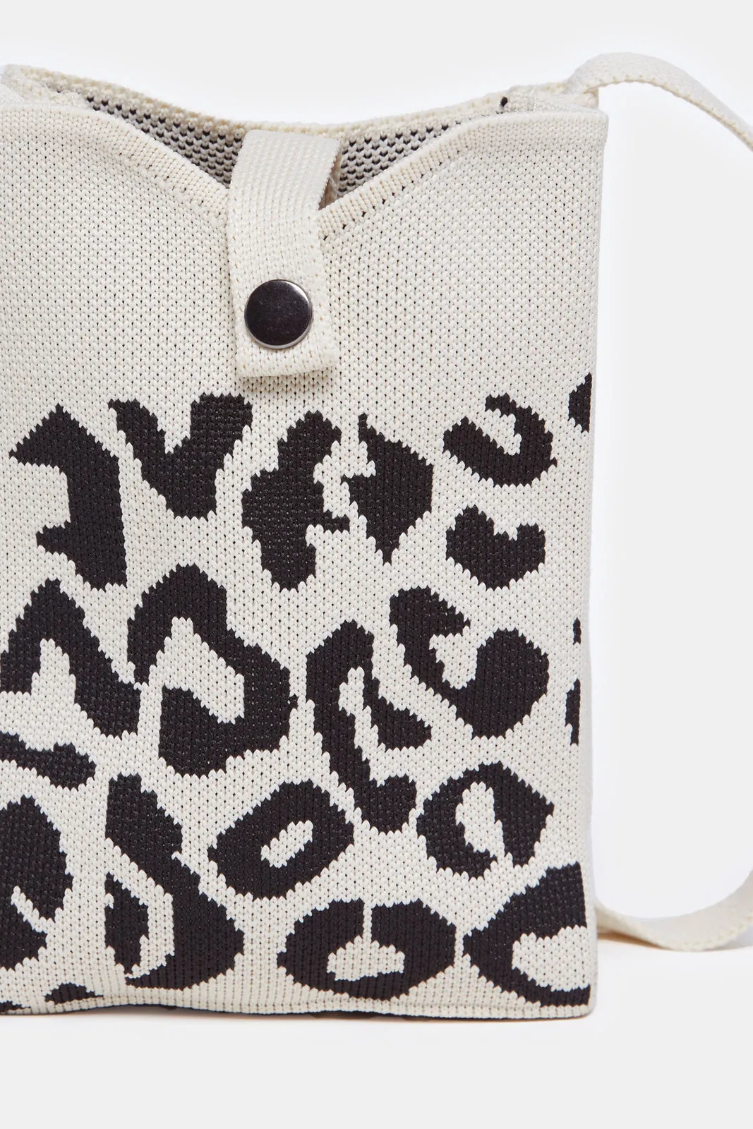 Women White And Black Mobile Wallet